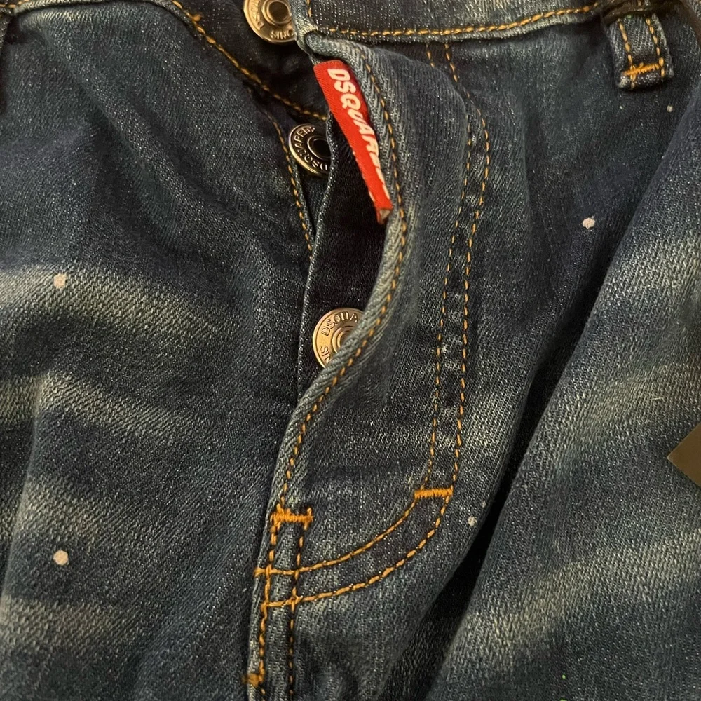 Dsquared2 paint-splatter Distress Italy-made Jeans - Picture 4 of 15